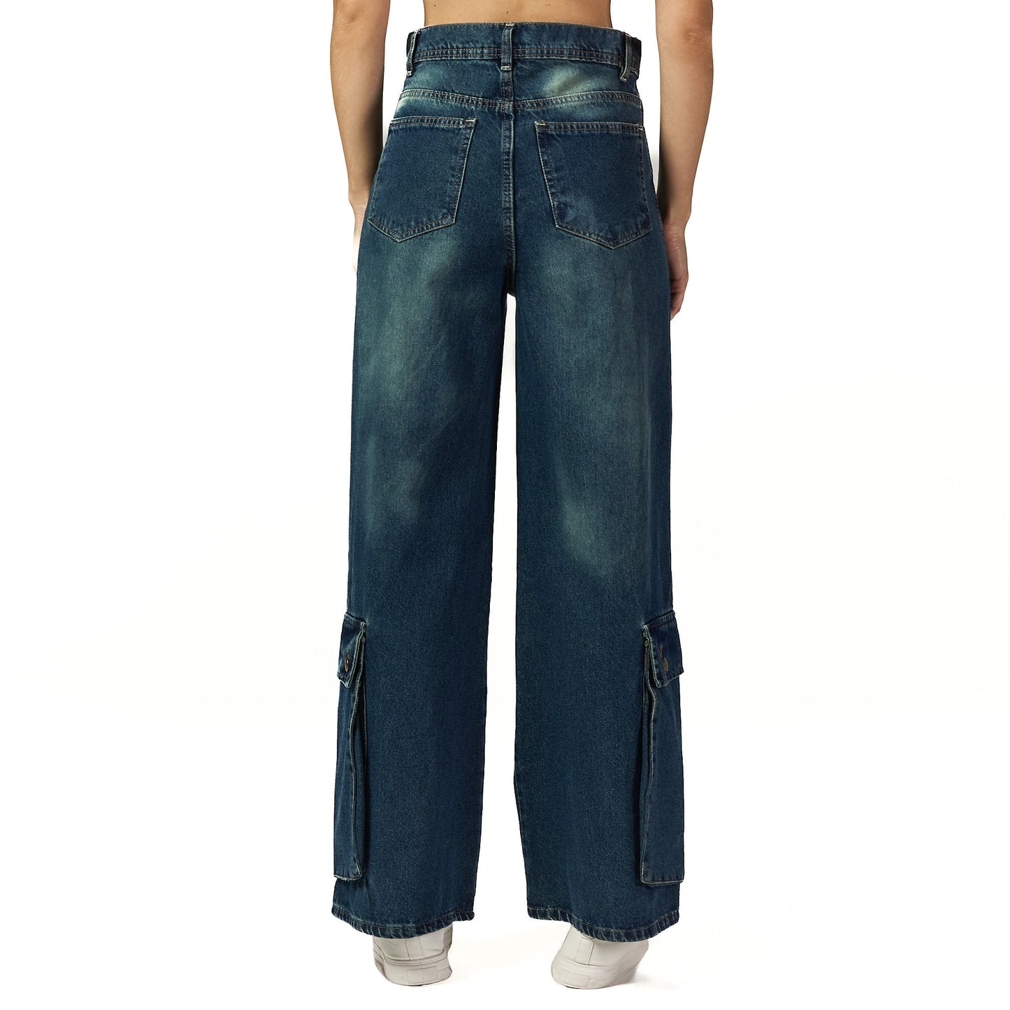 Blue front pocket jeans