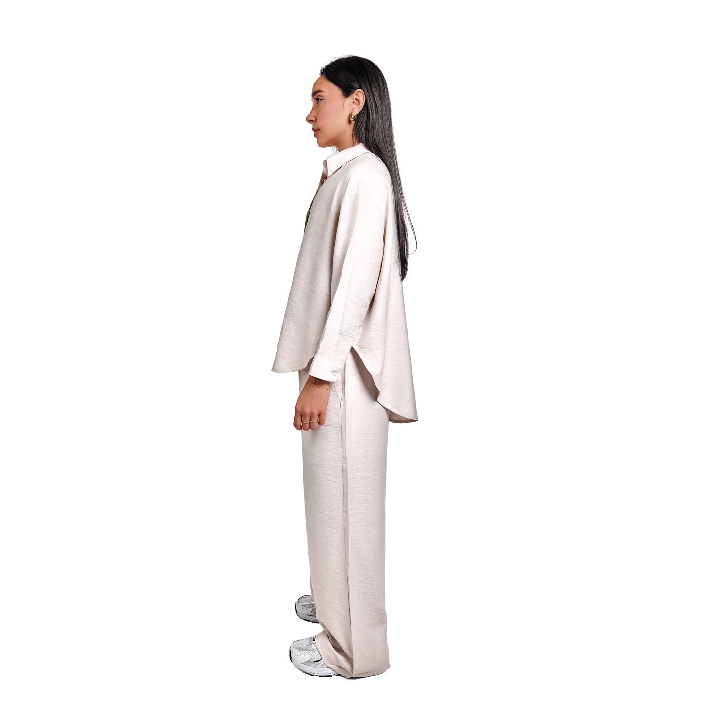 Off white summer linen outfit