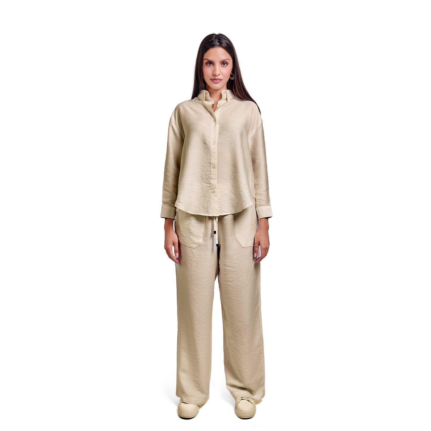Beige summer linen outfit