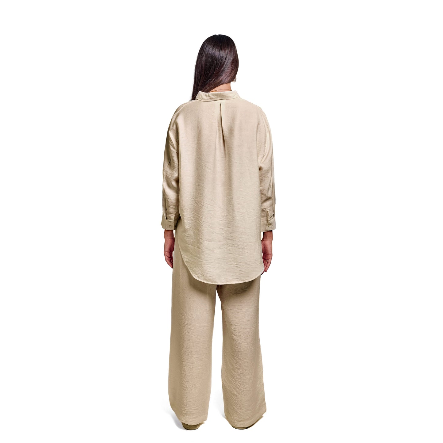 Beige summer linen outfit