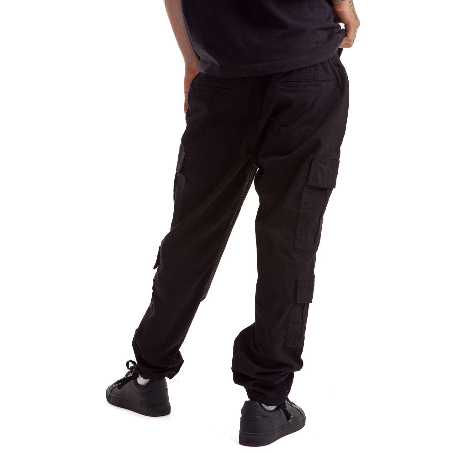 Black elastic cargo