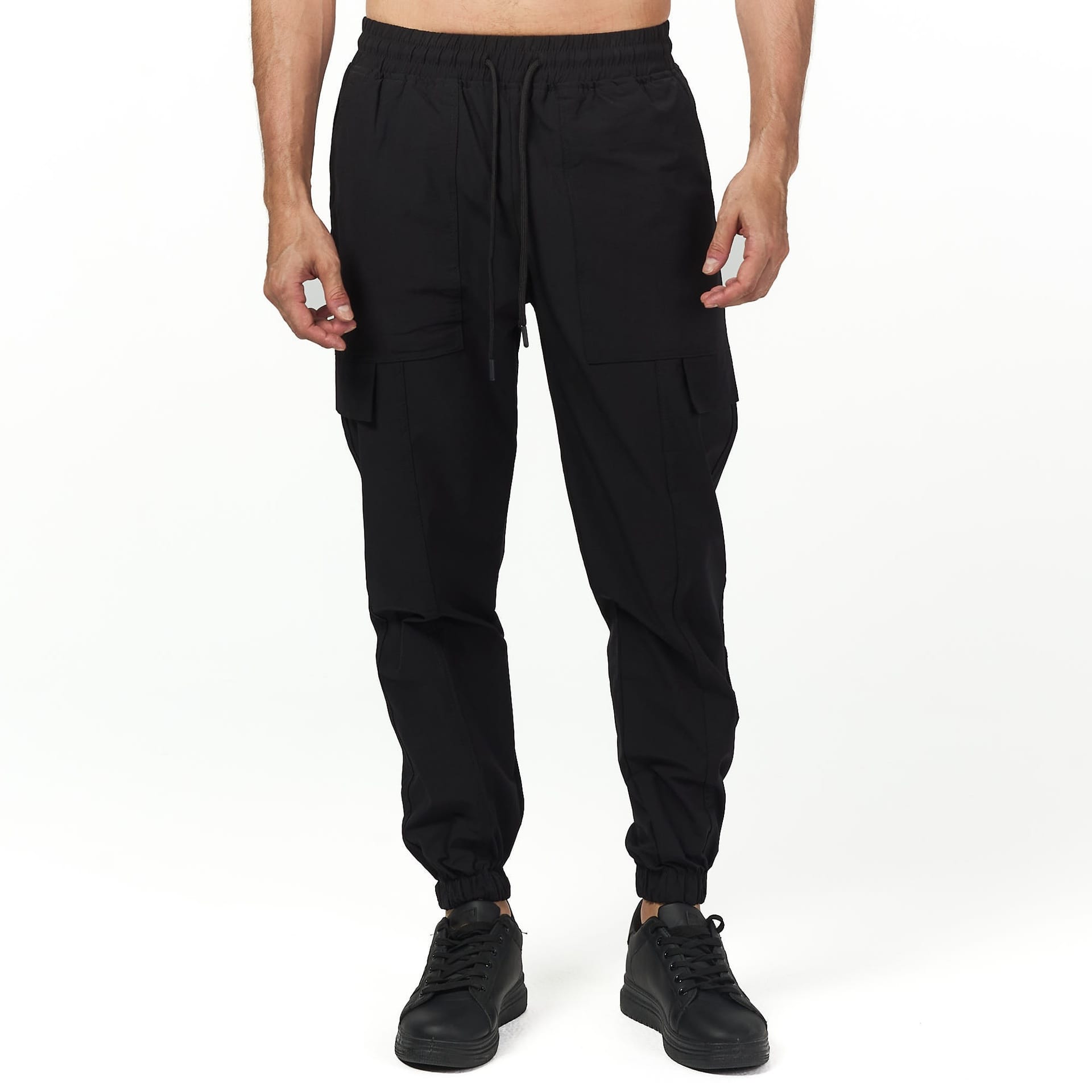 Baggy black cargo