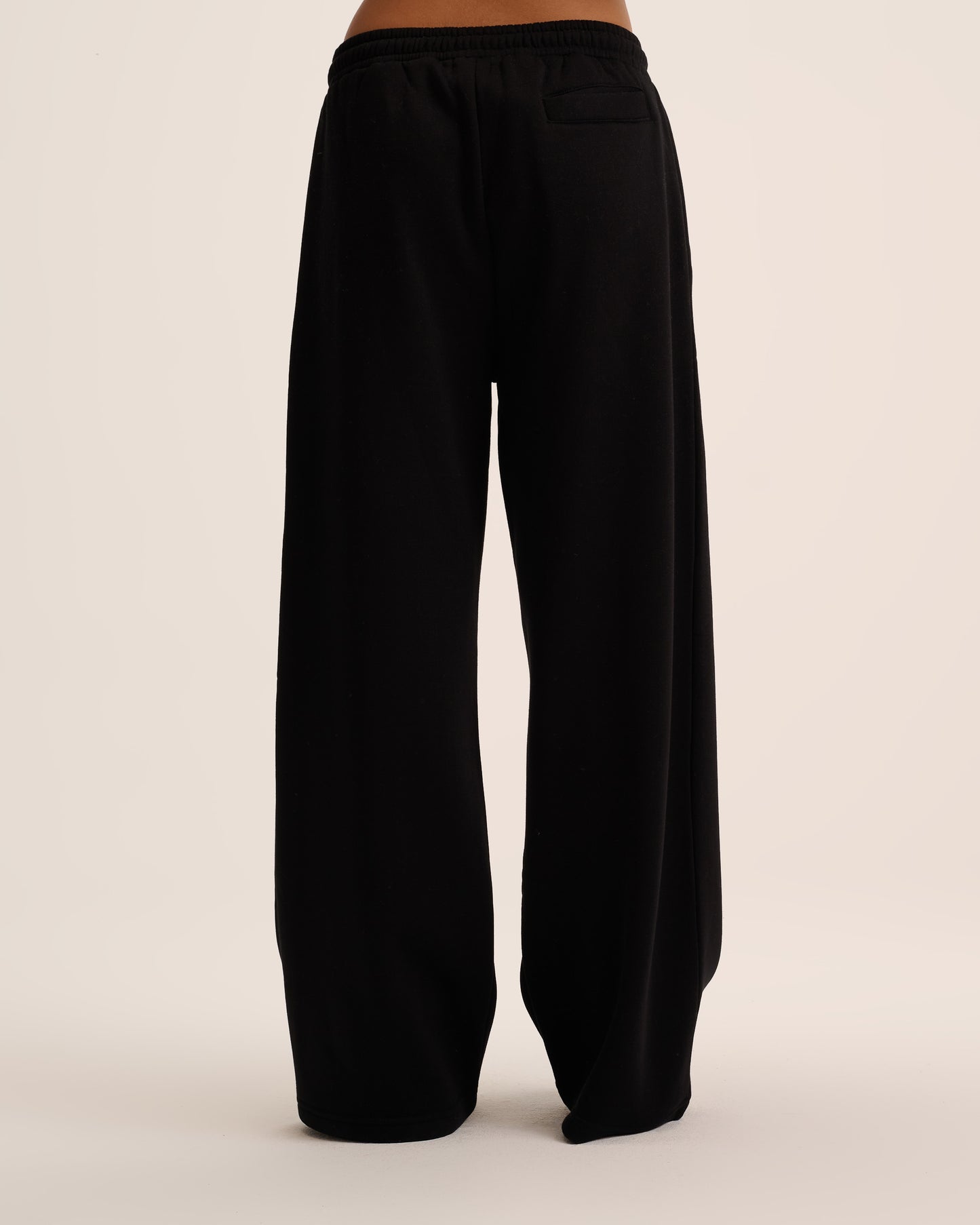 Black wide leg sweatpant for women