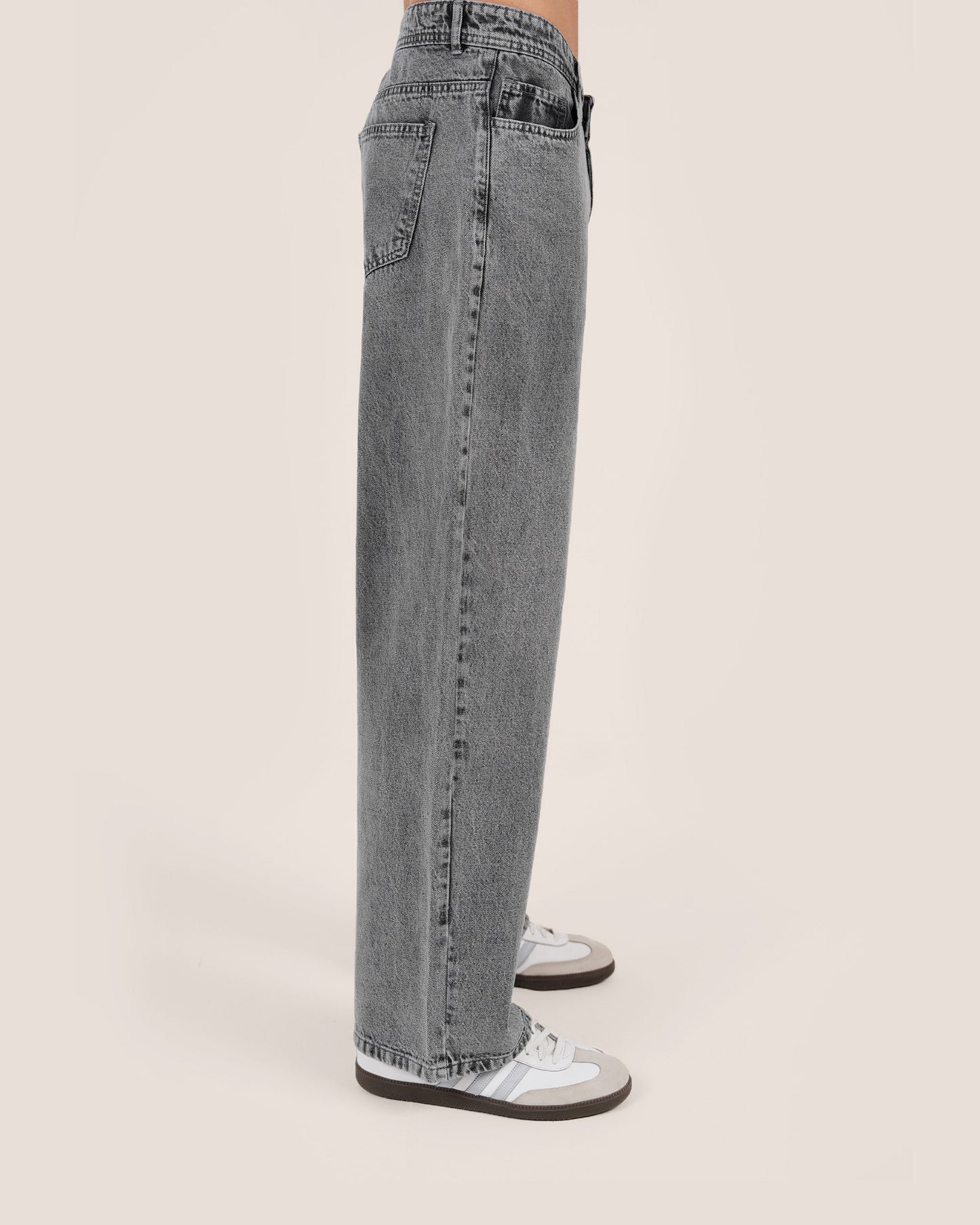 Grey washed baggy jeans