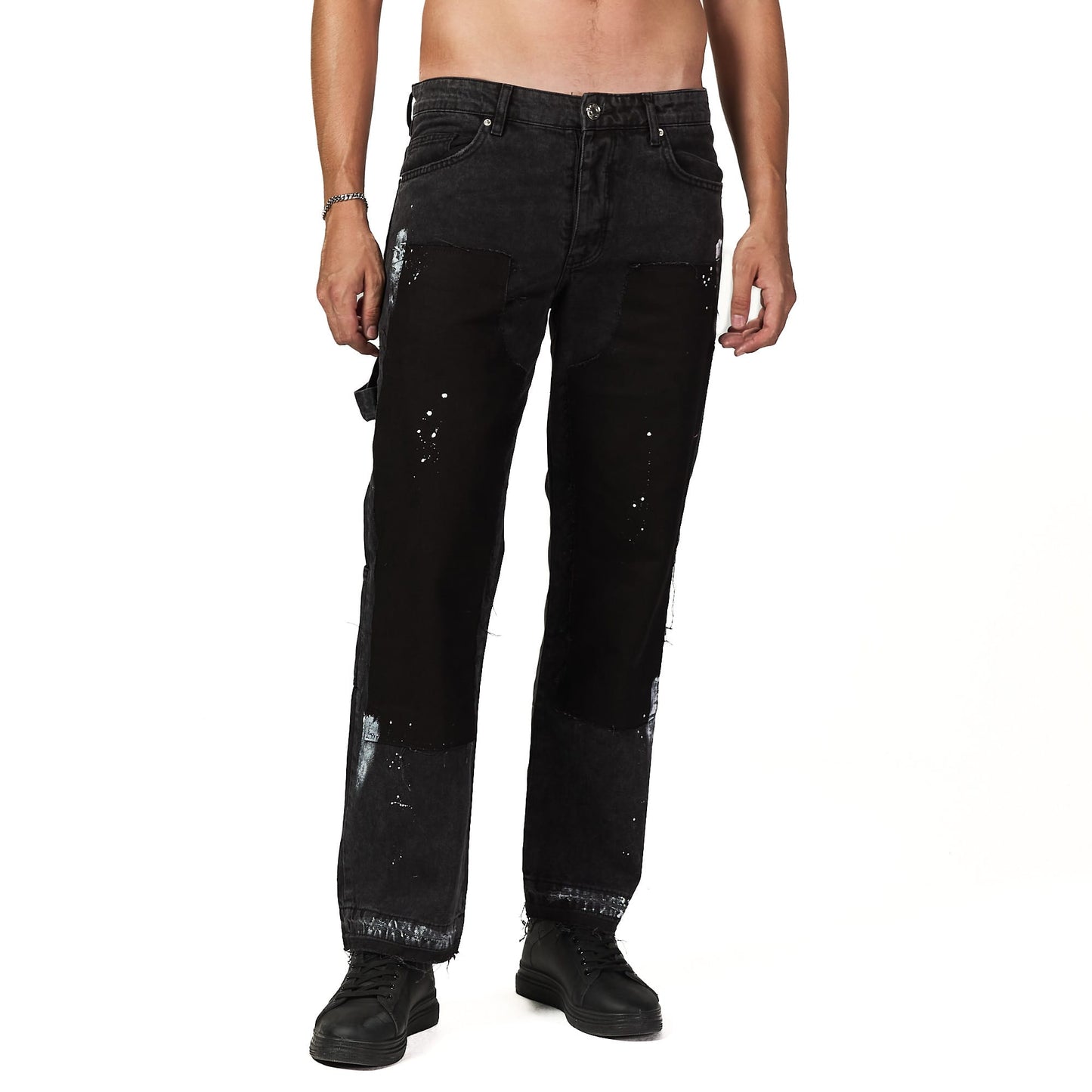 White dots black jean