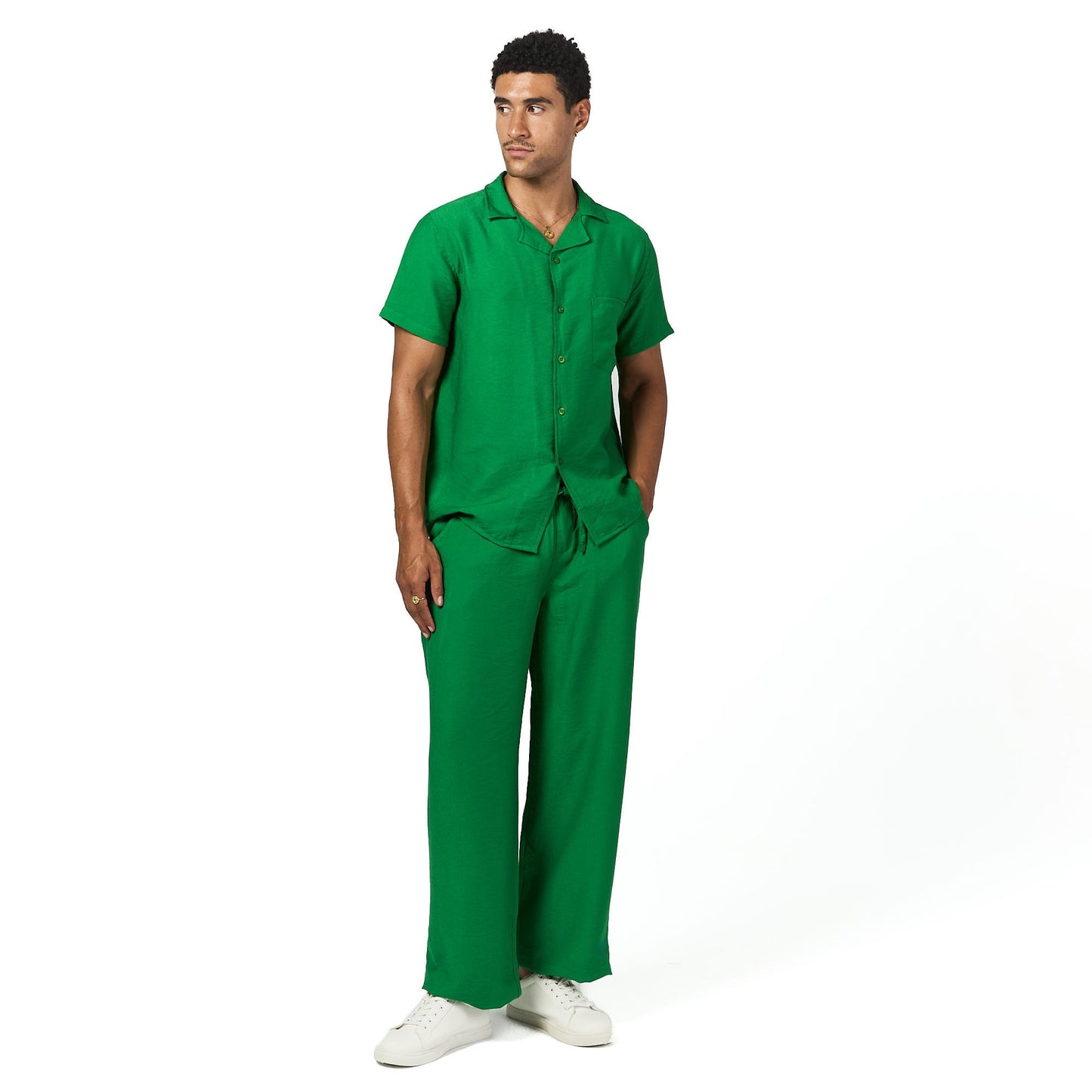 Green summer linen set