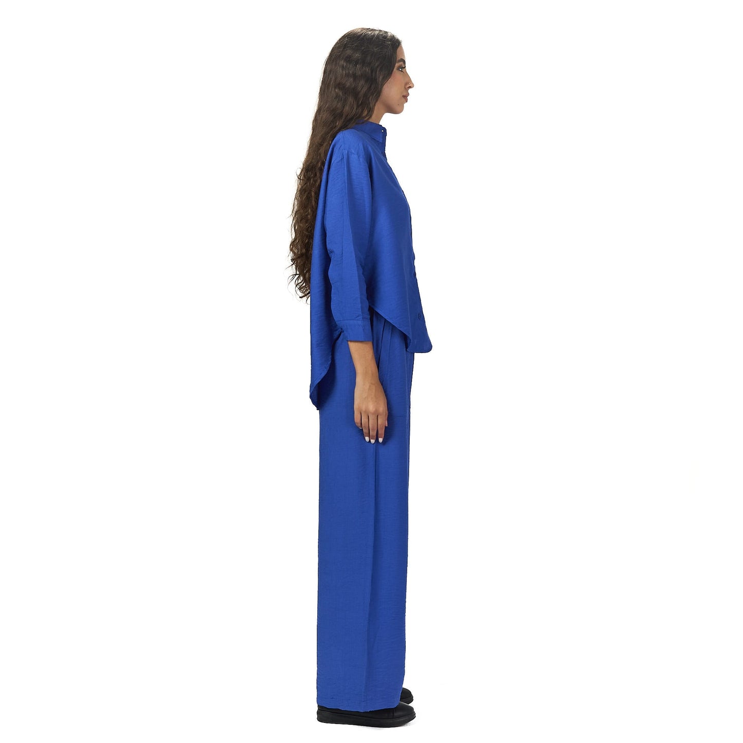 Blue summer linen outfit