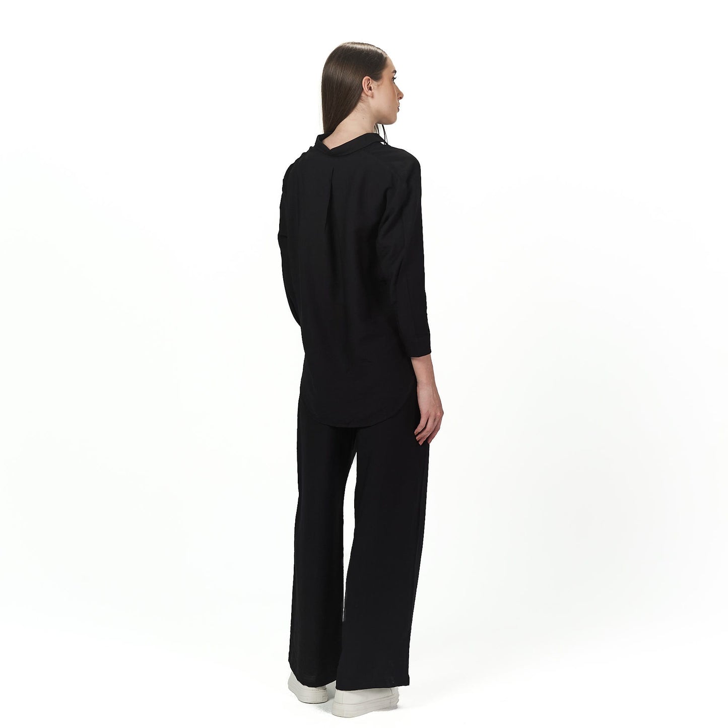 Black summer linen outfit